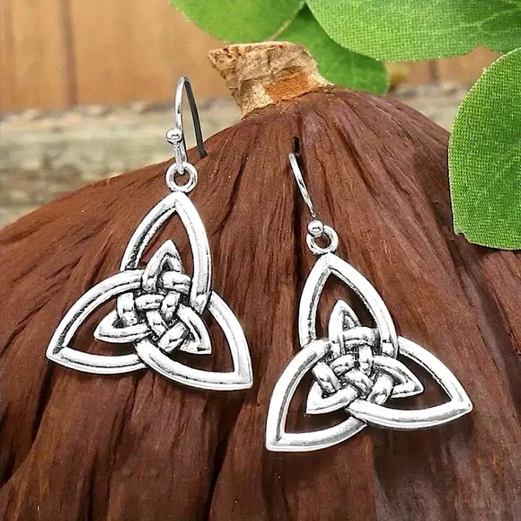 💐New 16 Pair antique silver tone earrings bundle RESTOCKED - Picture 5 of 9